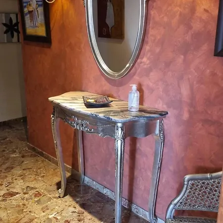 Nizzan 11a 11n Apartment