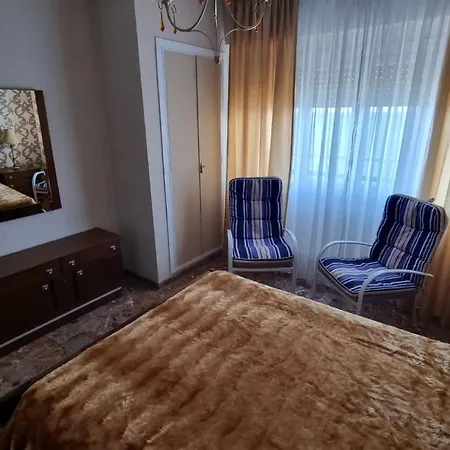 Nizzan 11a 11n Apartment *